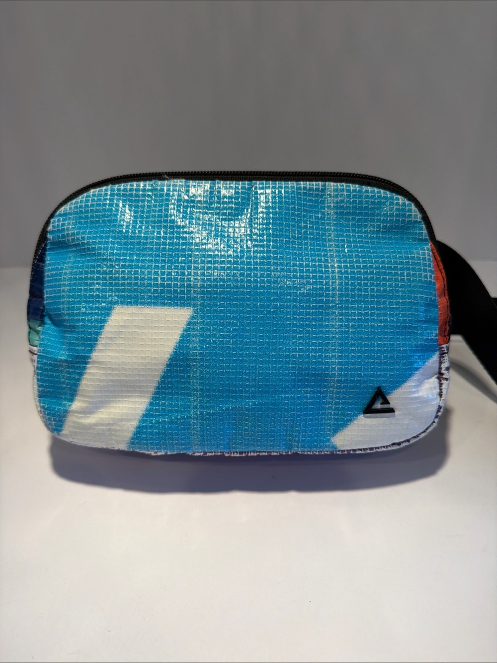 Rareform Zion Blue Sling Bag 8” Fanny Pack Crossbody 95% Recycled